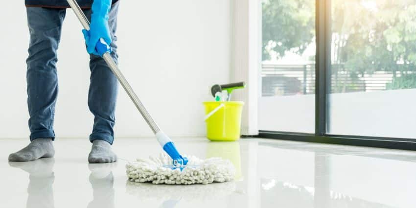 Top office cleaning tips for a healthier workplace